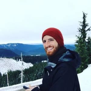 Meet your Posher, Tee